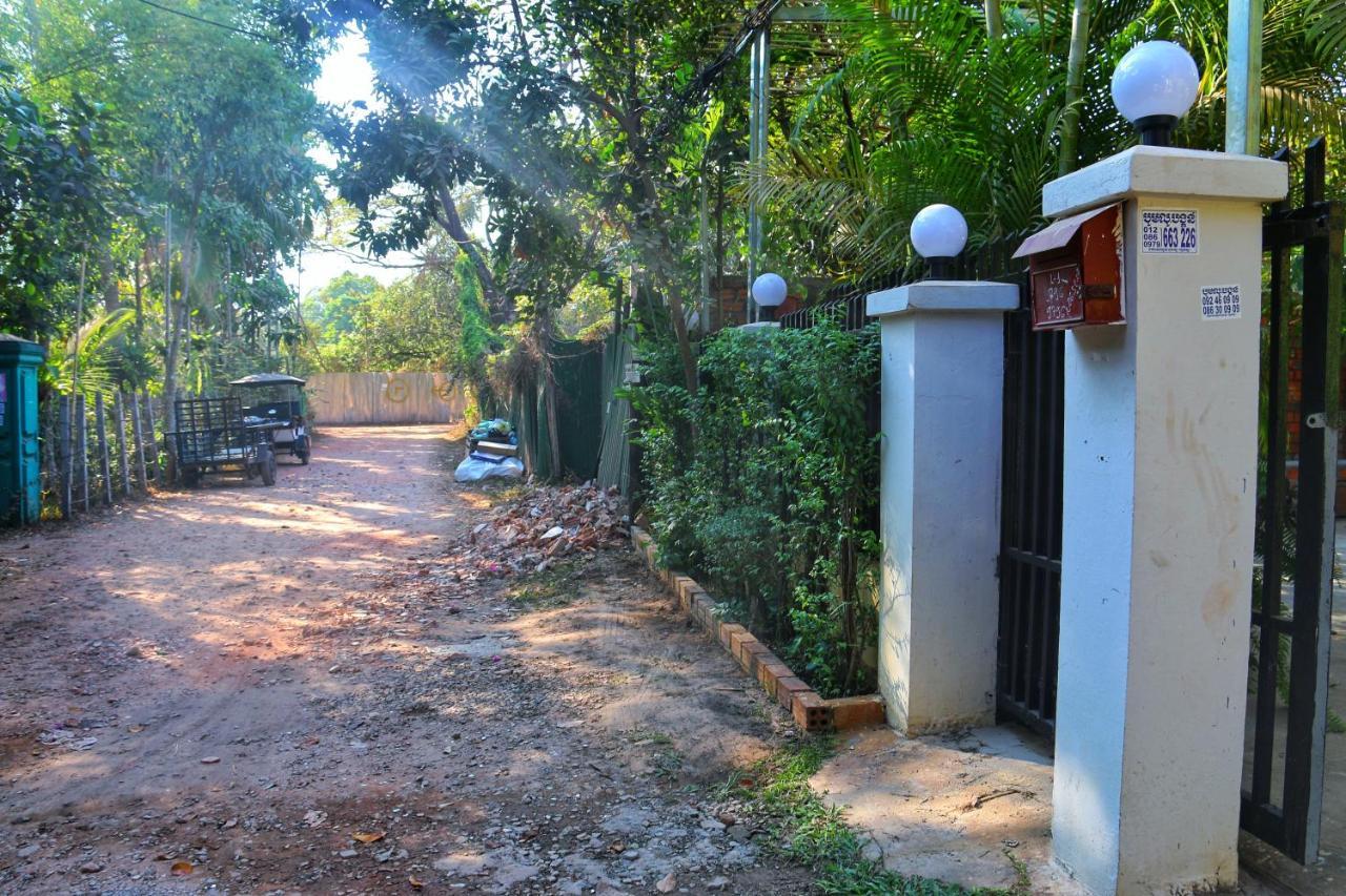 Ella'S Villa Siem Reap Esterno foto