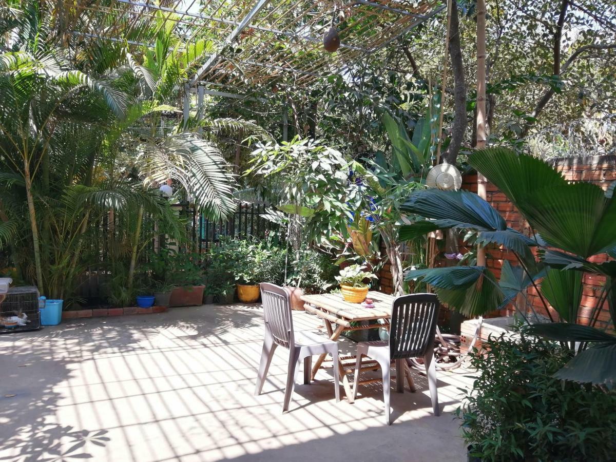 Ella'S Villa Siem Reap Esterno foto